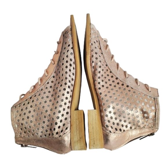 Musse & Cloud Aiden Perforate Metallic Pink Lace Up Open Toe Flat Sandals. - Picture 8 of 10